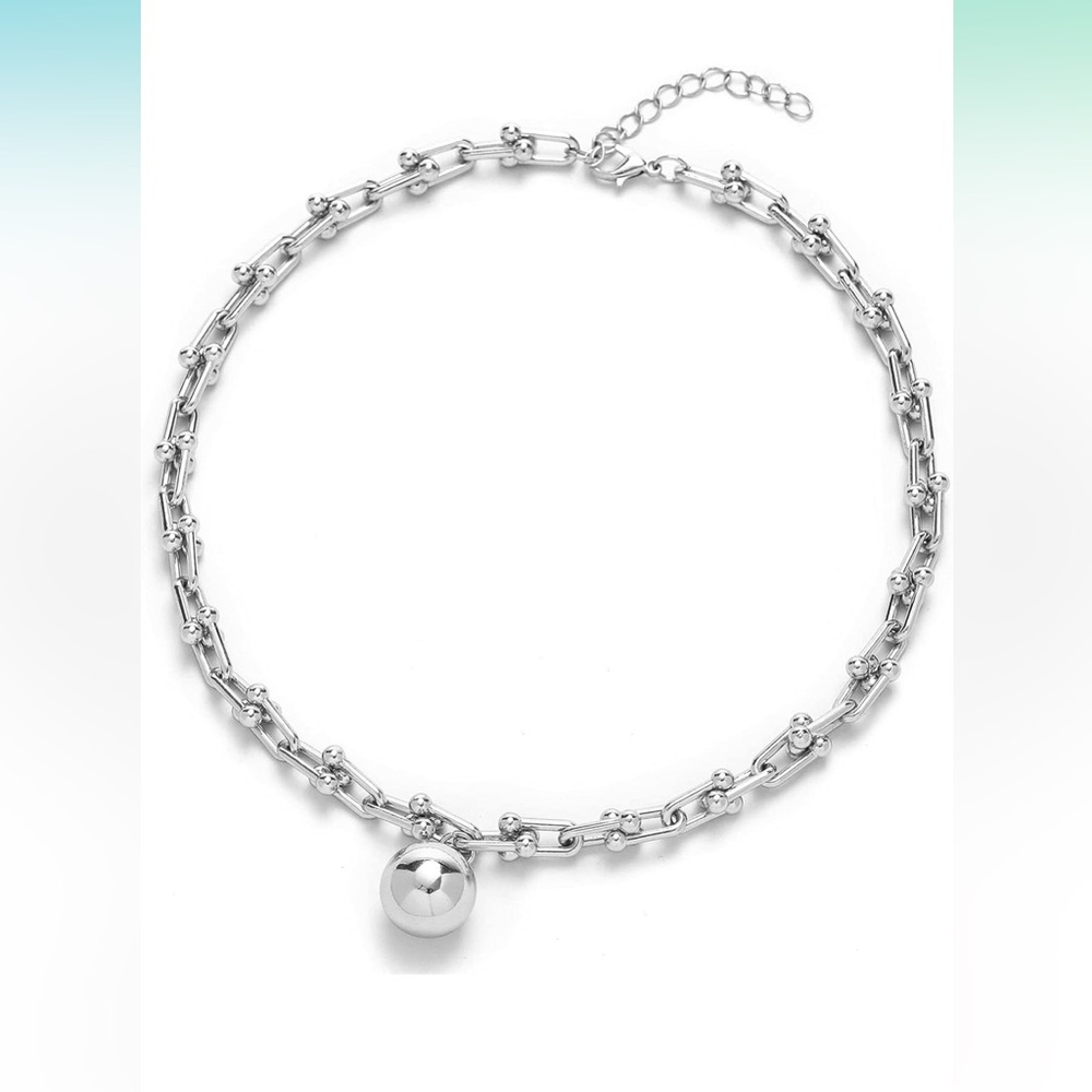 Women’s U link Choker Necklace